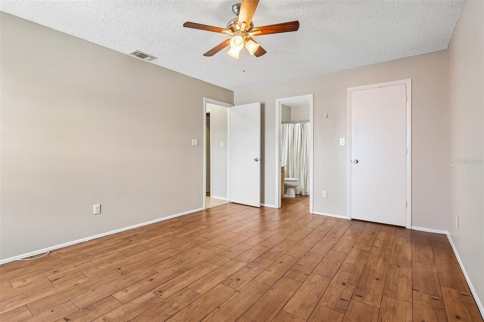 4842 S SEMORAN BLVD #705, ORLANDO, FL, 32822