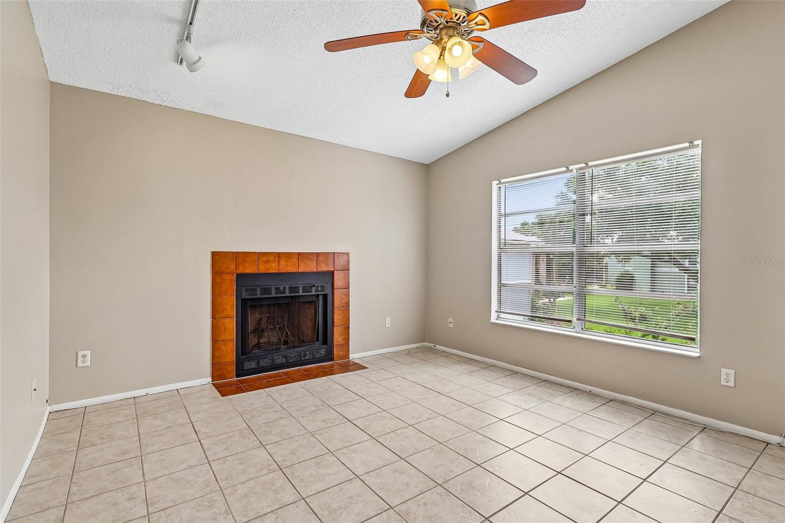4842 S SEMORAN BLVD #705, ORLANDO, FL, 32822