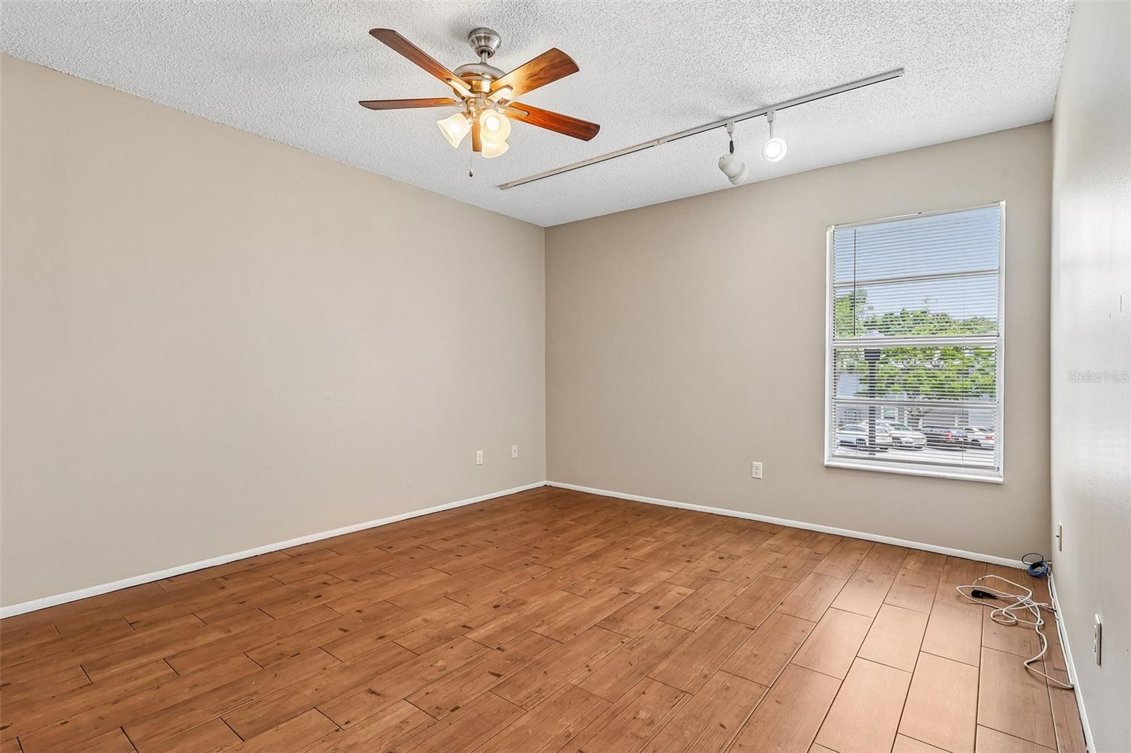 4842 S SEMORAN BLVD #705, ORLANDO, FL, 32822