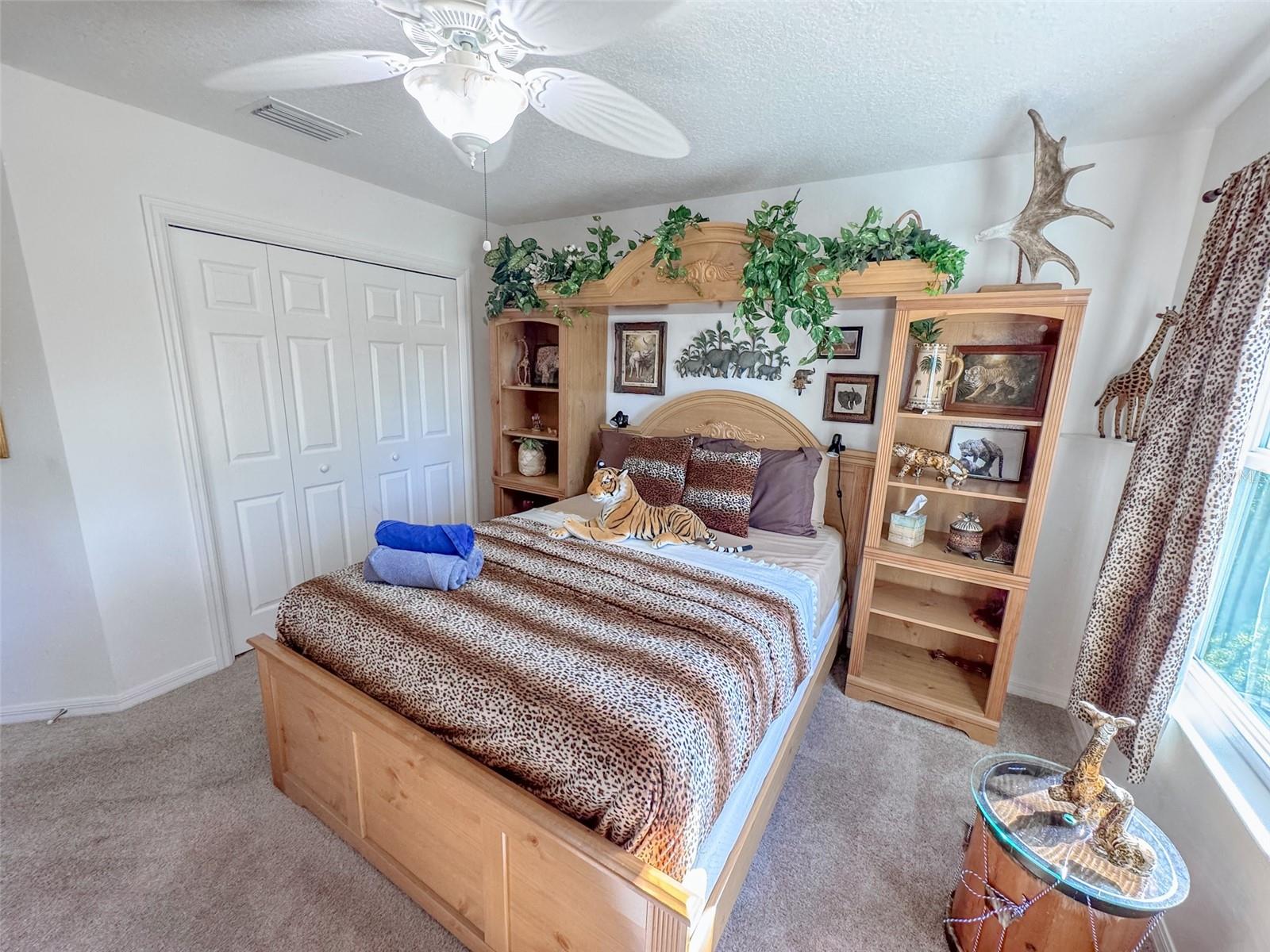 703 ROYAL PALM AVE, LADY LAKE, FL, 32159