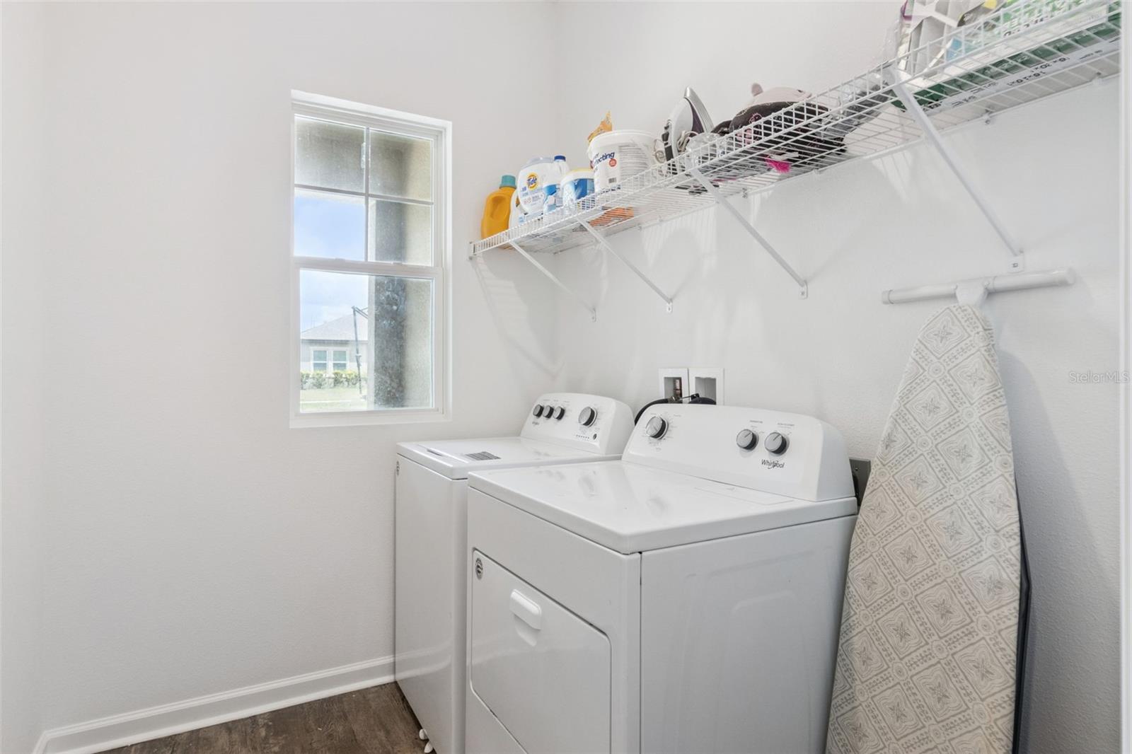 903 SHIMMERING OAKS LN, SEFFNER, FL, 33584