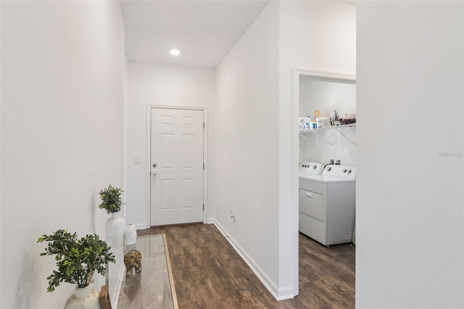 903 SHIMMERING OAKS LN, SEFFNER, FL, 33584