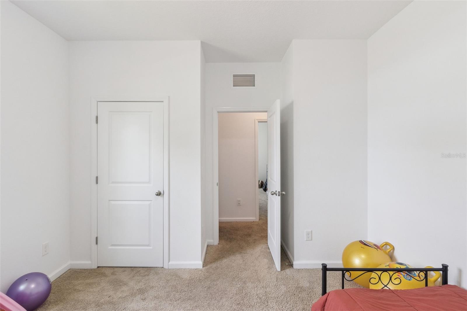 903 SHIMMERING OAKS LN, SEFFNER, FL, 33584
