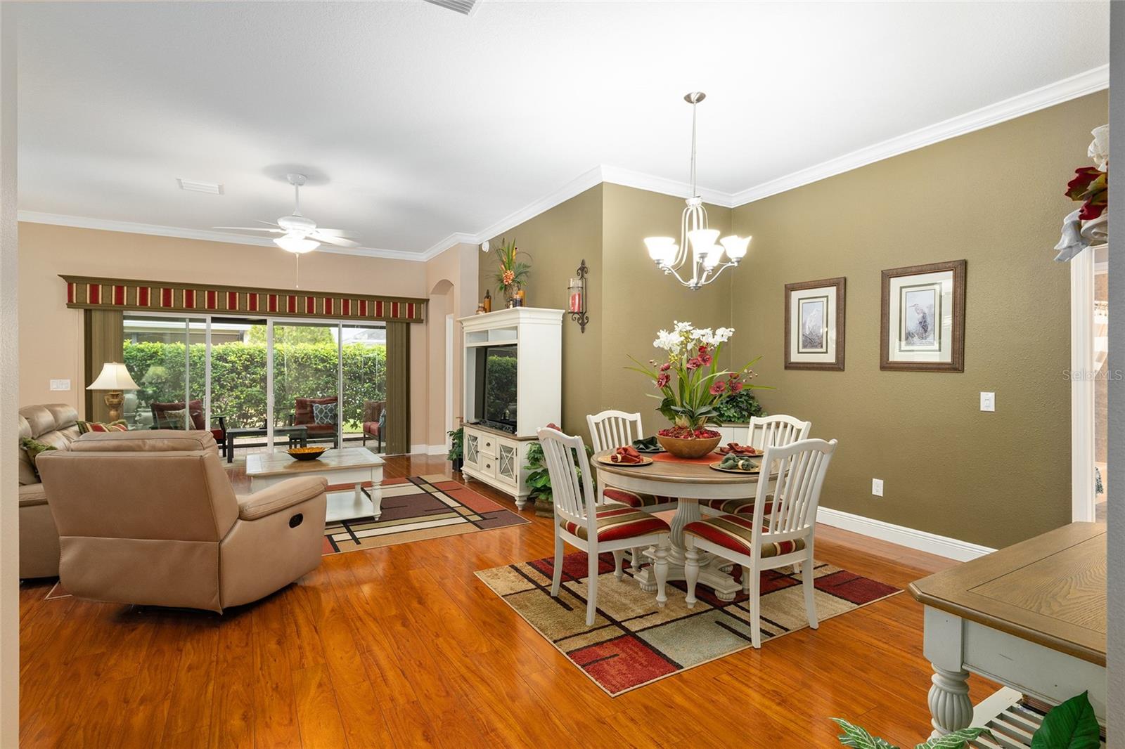 387 HARLOW LN, THE VILLAGES, FL, 32163