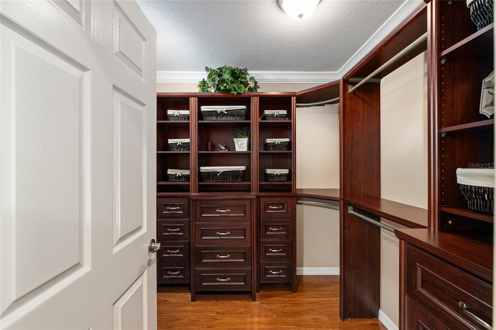 387 HARLOW LN, THE VILLAGES, FL, 32163