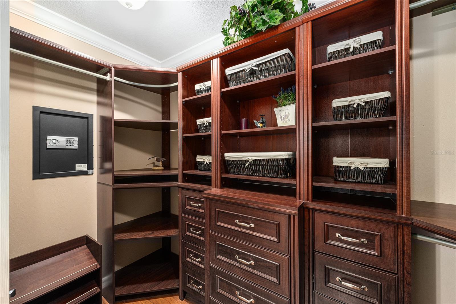 387 HARLOW LN, THE VILLAGES, FL, 32163