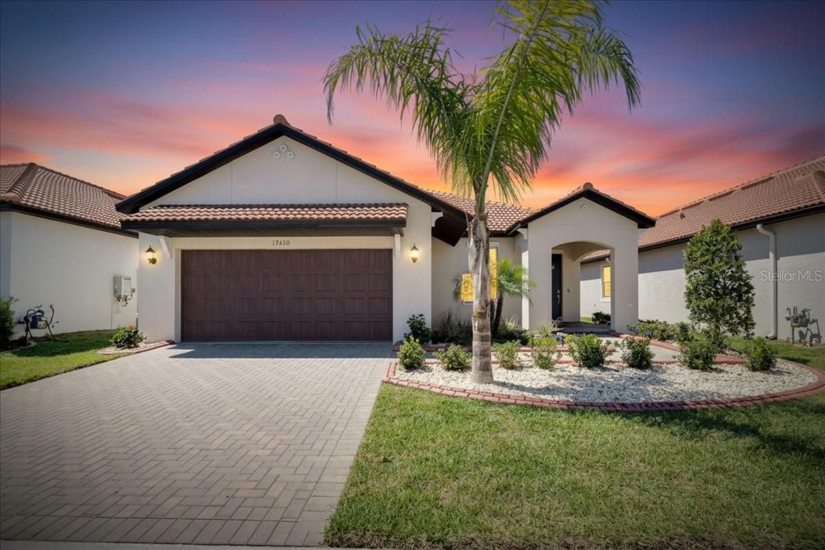 17410 HOLLY WELL AVE, WIMAUMA, FL, 33598