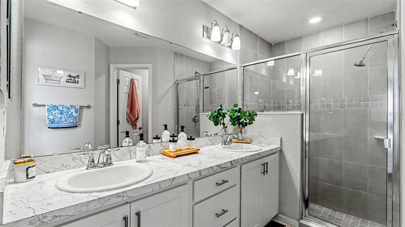 2025 HARVEST LANDING CIR, LAKELAND, FL, 33810