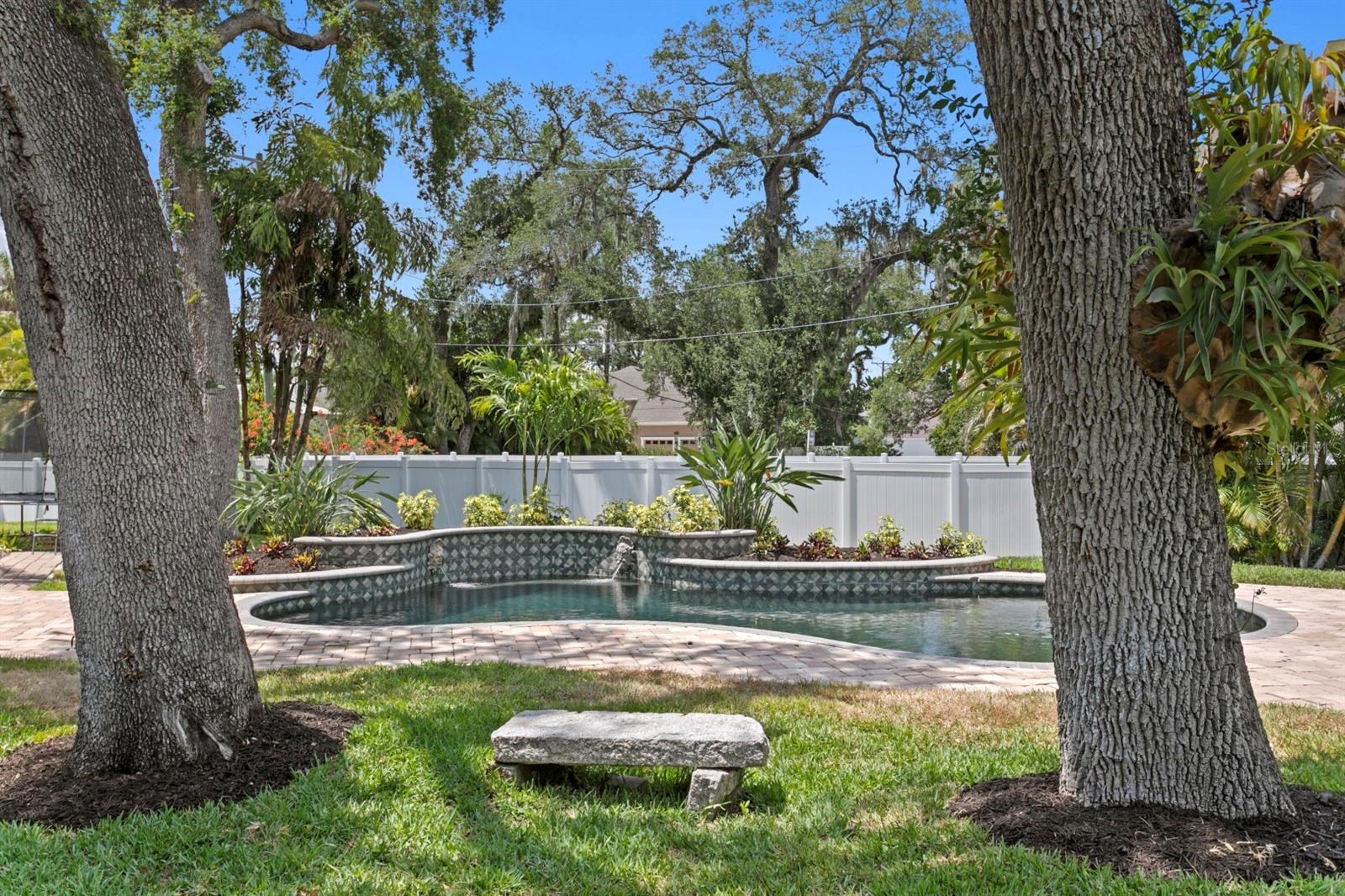 4521 W WATROUS AVE, TAMPA, FL, 33629