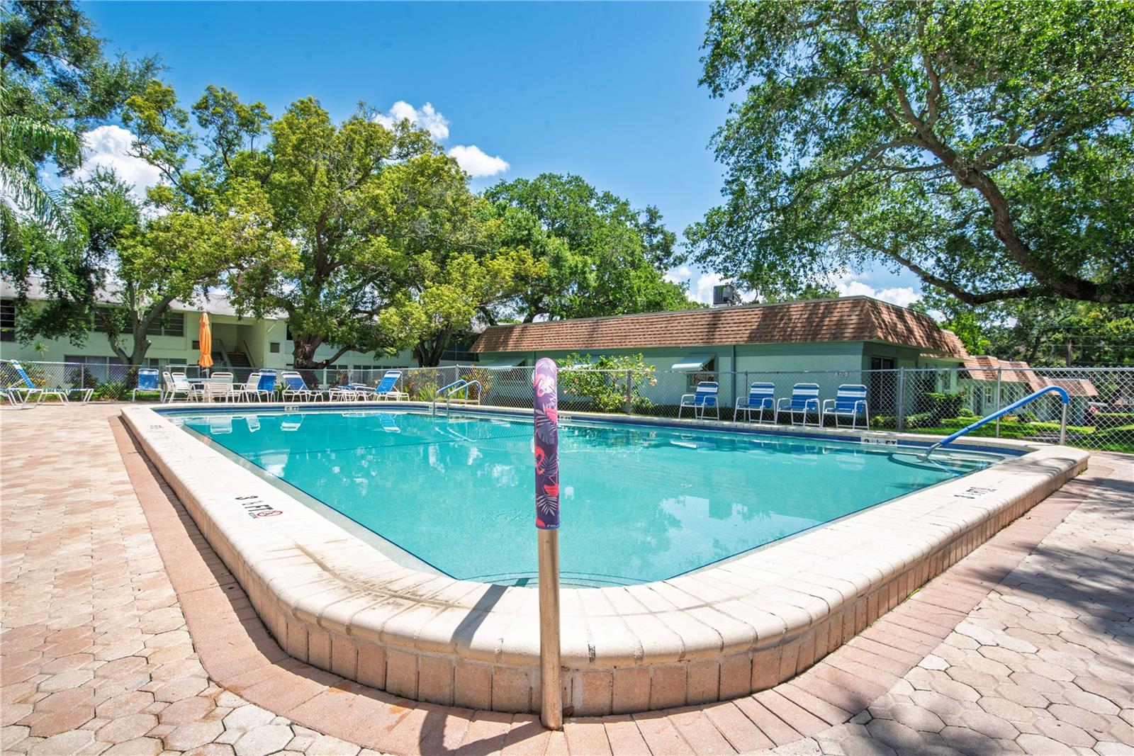 300 CLYDE LN #104, DUNEDIN, FL, 34698