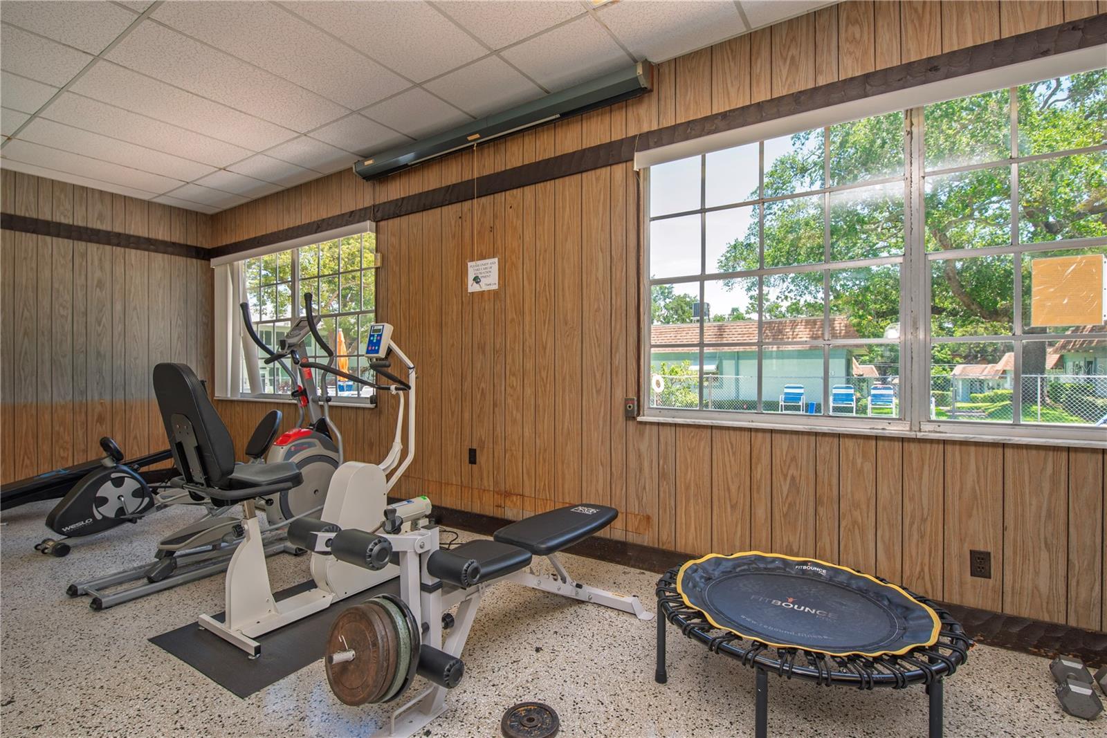 300 CLYDE LN #104, DUNEDIN, FL, 34698