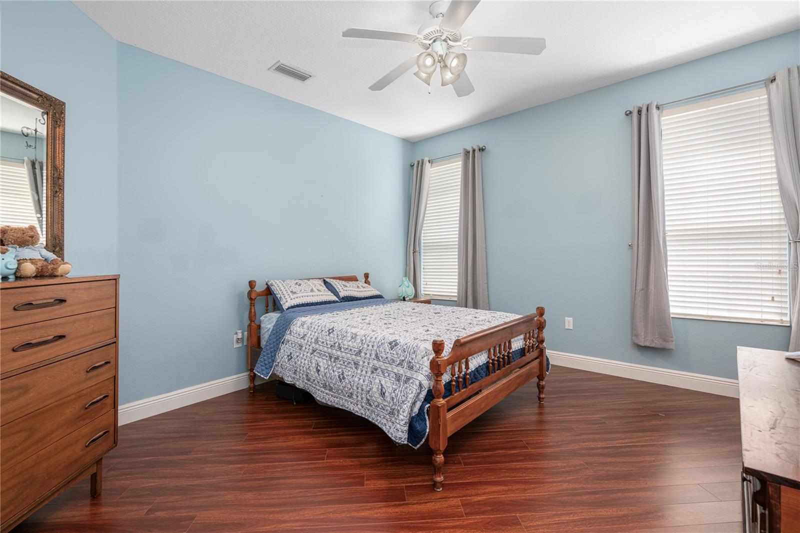 401 SPLIT OAK CT, EUSTIS, FL, 32736