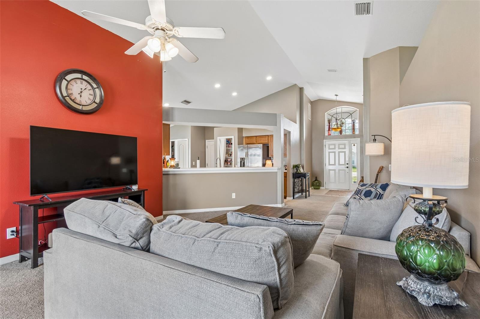 3318 CLOVER BLOSSOM CIR, LAND O LAKES, FL, 34638