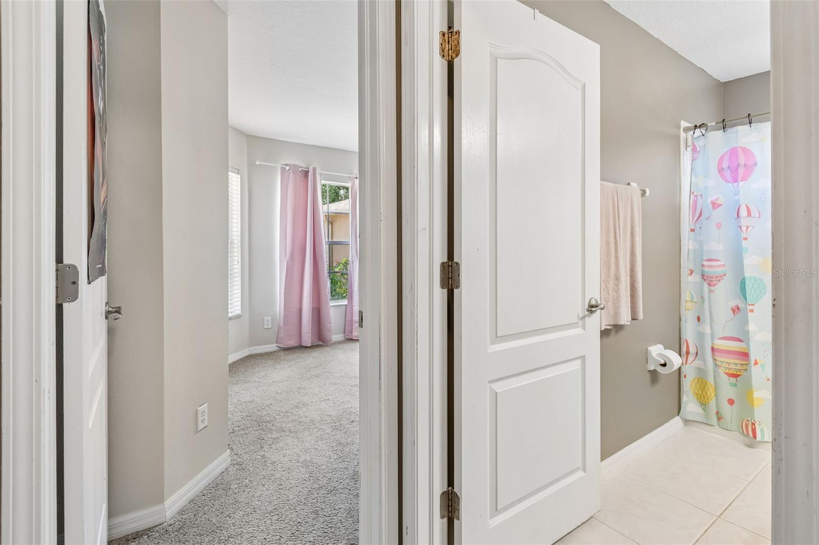 3318 CLOVER BLOSSOM CIR, LAND O LAKES, FL, 34638