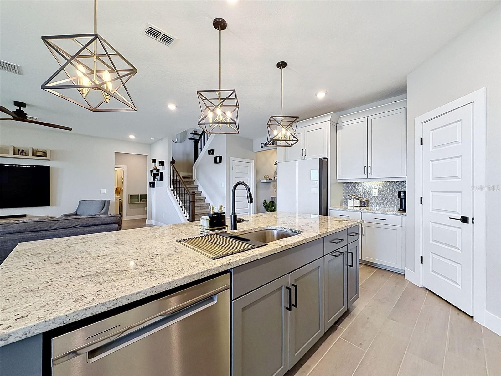 3726 SAVANNA PALMS CT, BRADENTON, FL, 34211