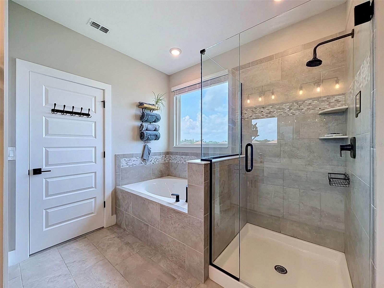 3726 SAVANNA PALMS CT, BRADENTON, FL, 34211