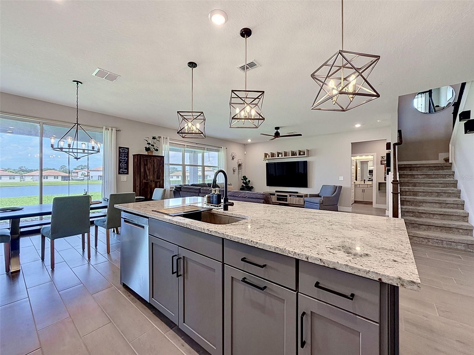 3726 SAVANNA PALMS CT, BRADENTON, FL, 34211