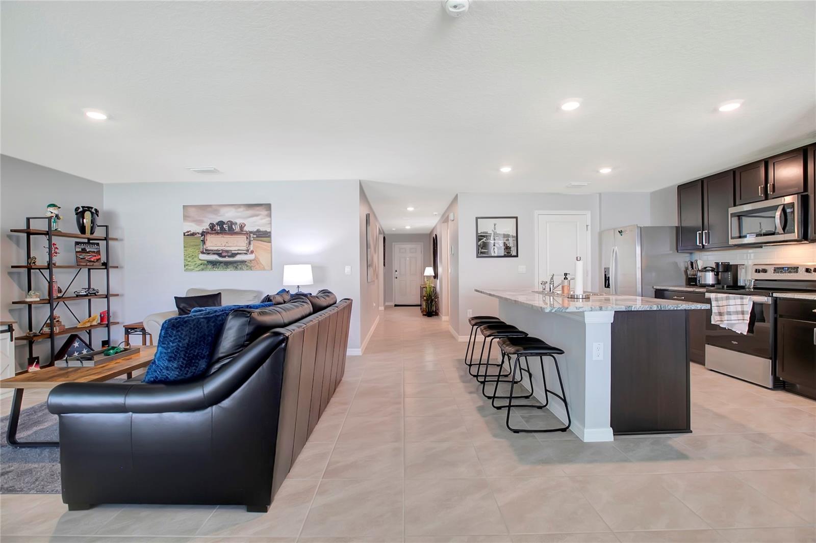 9206 MISSION BAY PL, TAMPA, FL, 33637