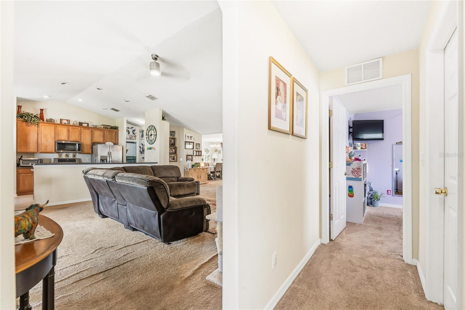 33 ROYAL LEAF LN, PALM COAST, FL, 32164
