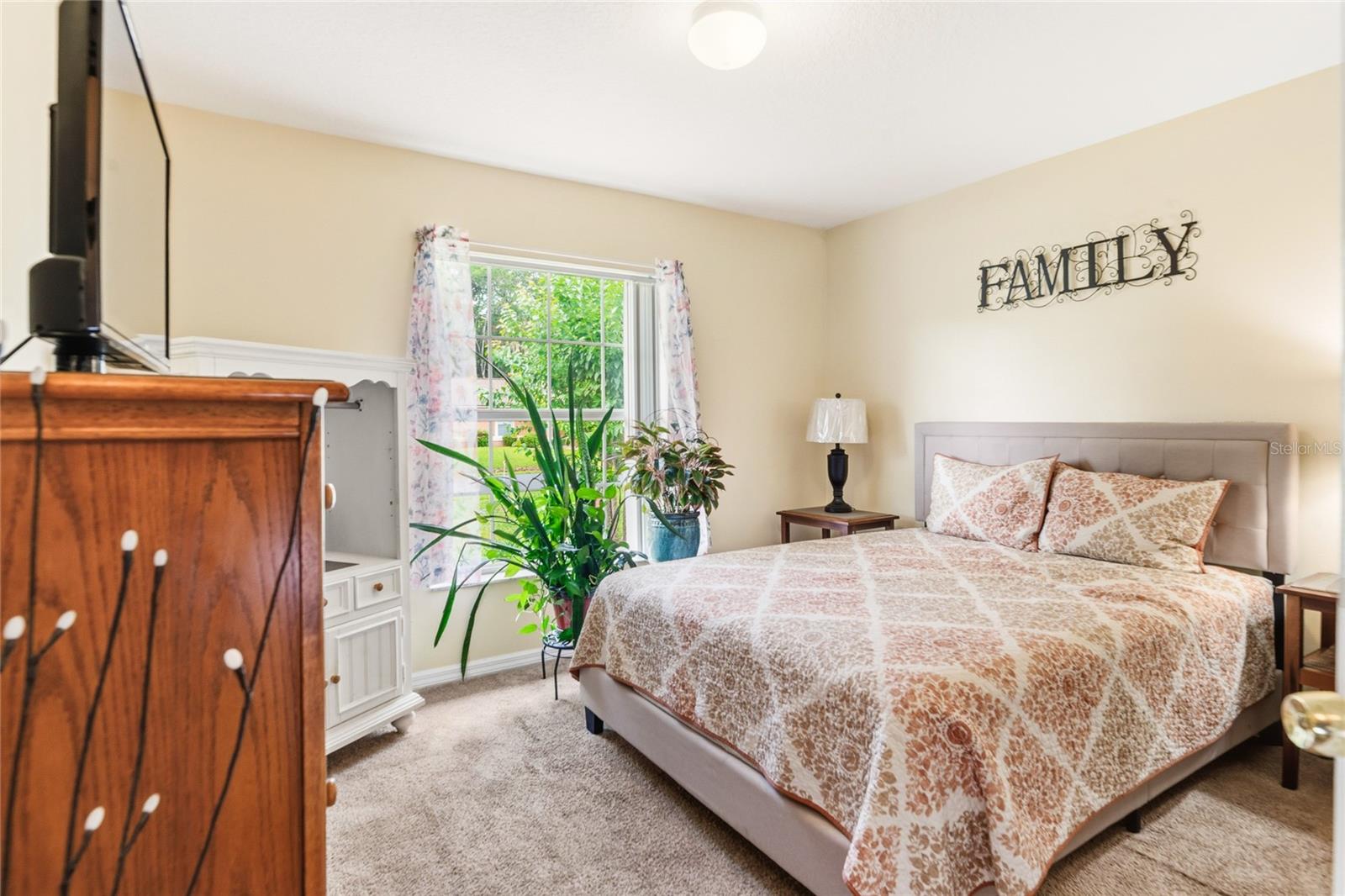 33 ROYAL LEAF LN, PALM COAST, FL, 32164