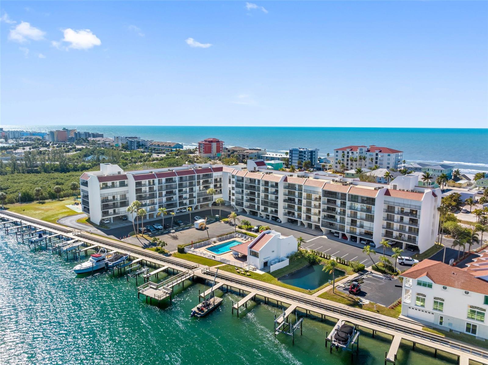 19111 VISTA BAY DR #301, INDIAN SHORES, FL, 33785