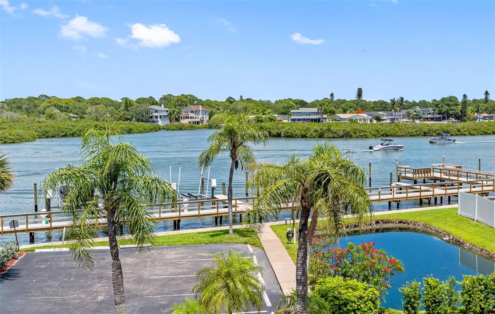 19111 VISTA BAY DR #301, INDIAN SHORES, FL, 33785