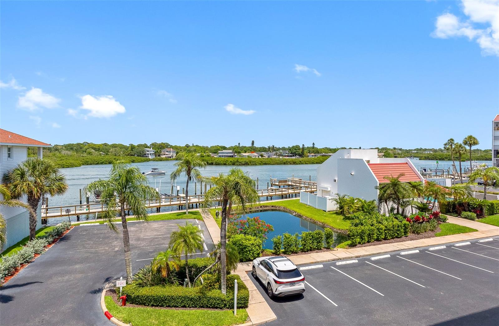 19111 VISTA BAY DR #301, INDIAN SHORES, FL, 33785