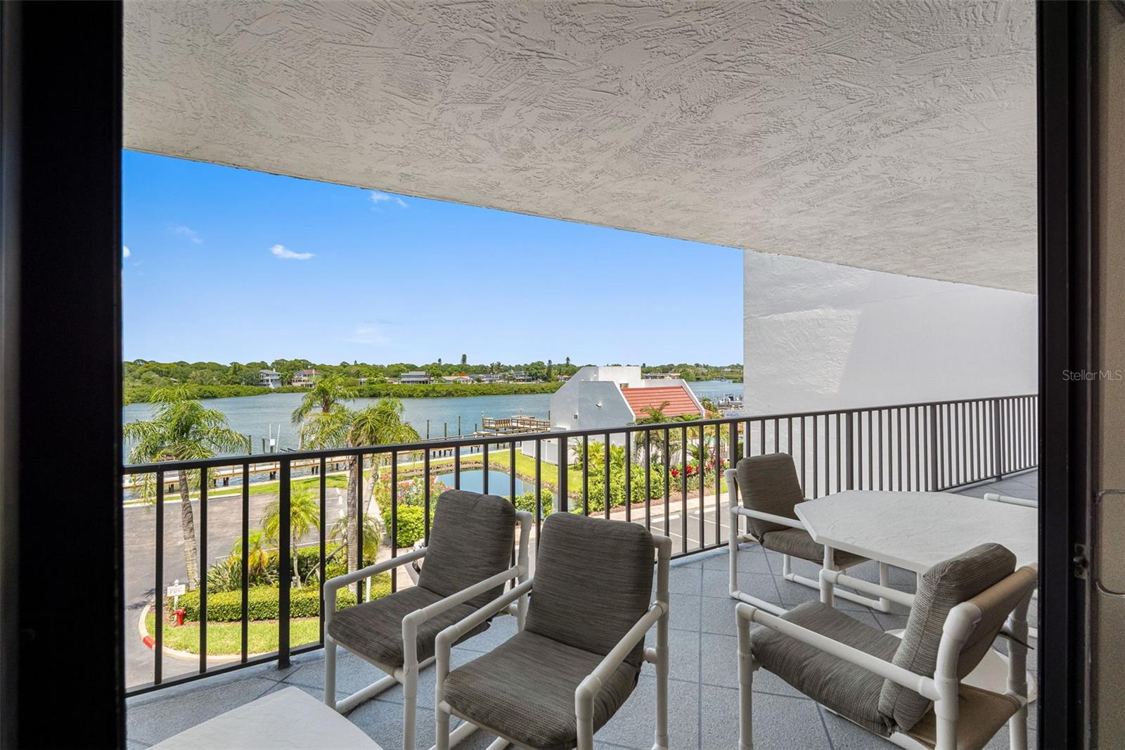 19111 VISTA BAY DR #301, INDIAN SHORES, FL, 33785