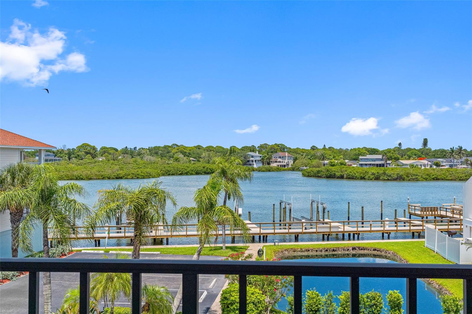19111 VISTA BAY DR #301, INDIAN SHORES, FL, 33785