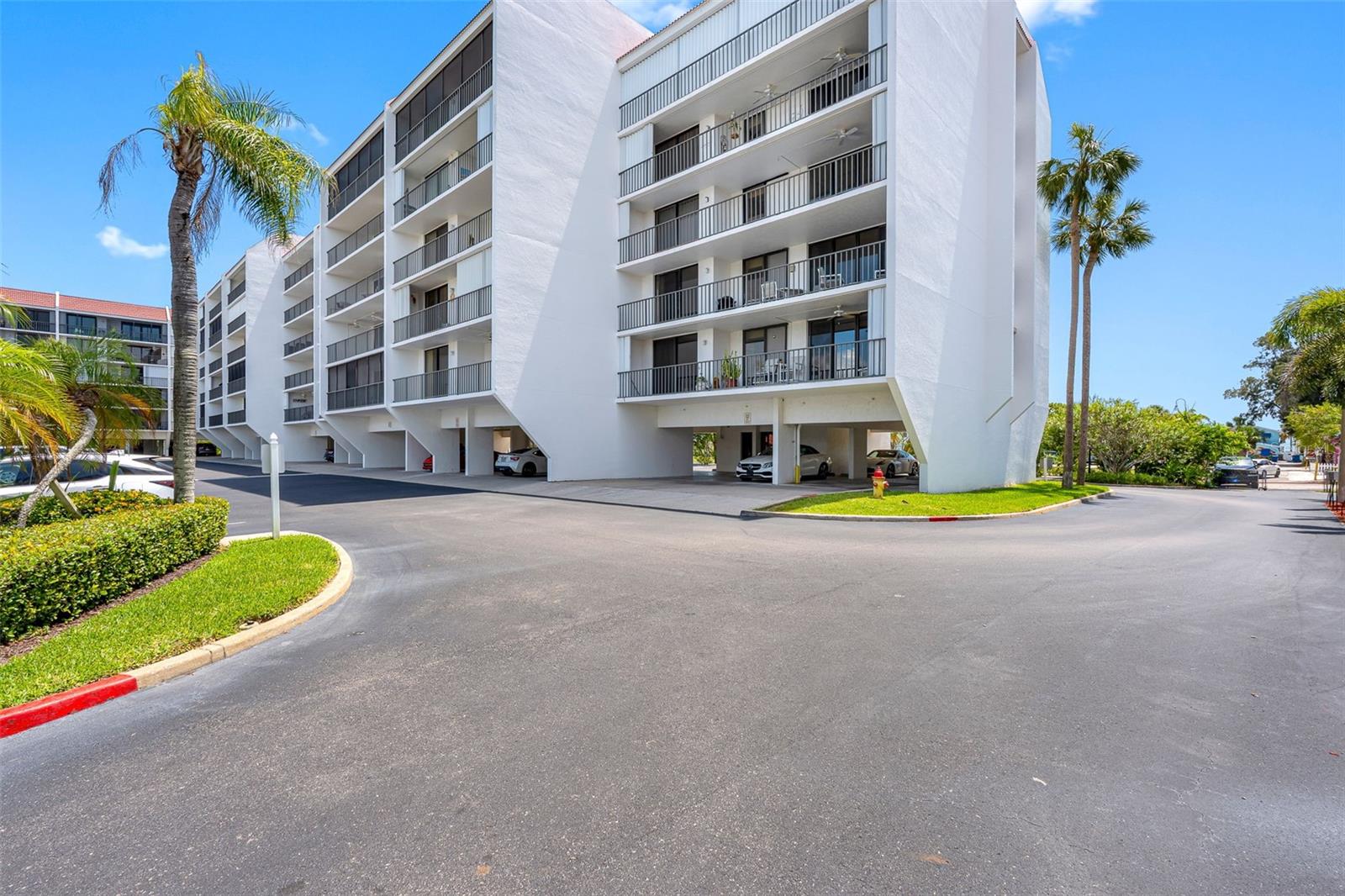 19111 VISTA BAY DR #301, INDIAN SHORES, FL, 33785