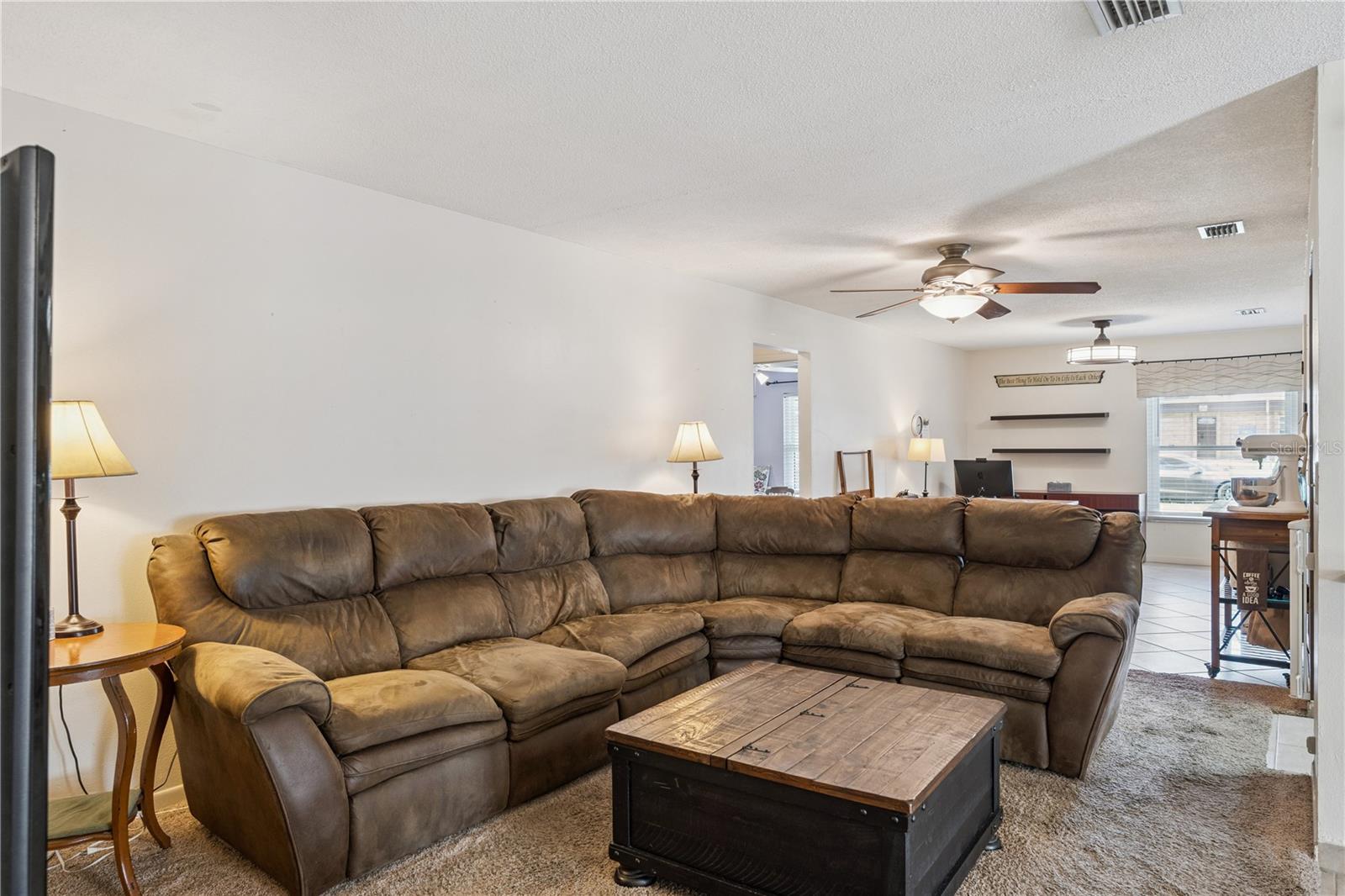 380 E LAKE ST, UMATILLA, FL, 32784