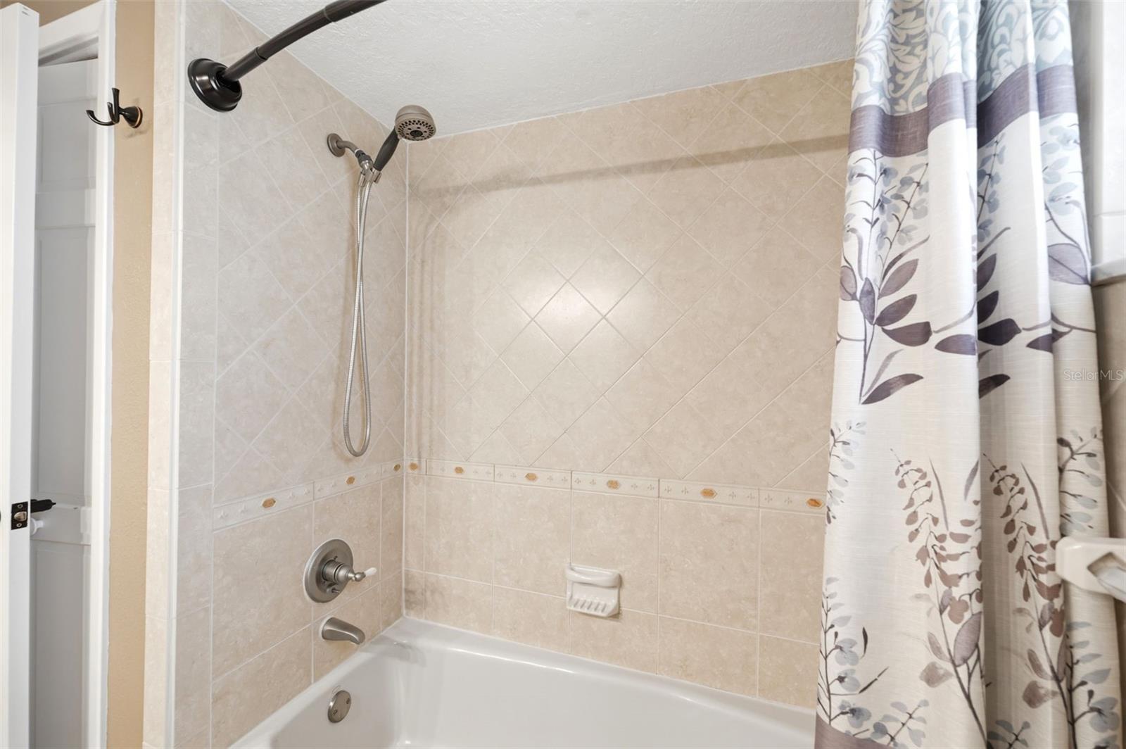 6403 CHISWICK CT, NEW PORT RICHEY, FL, 34655