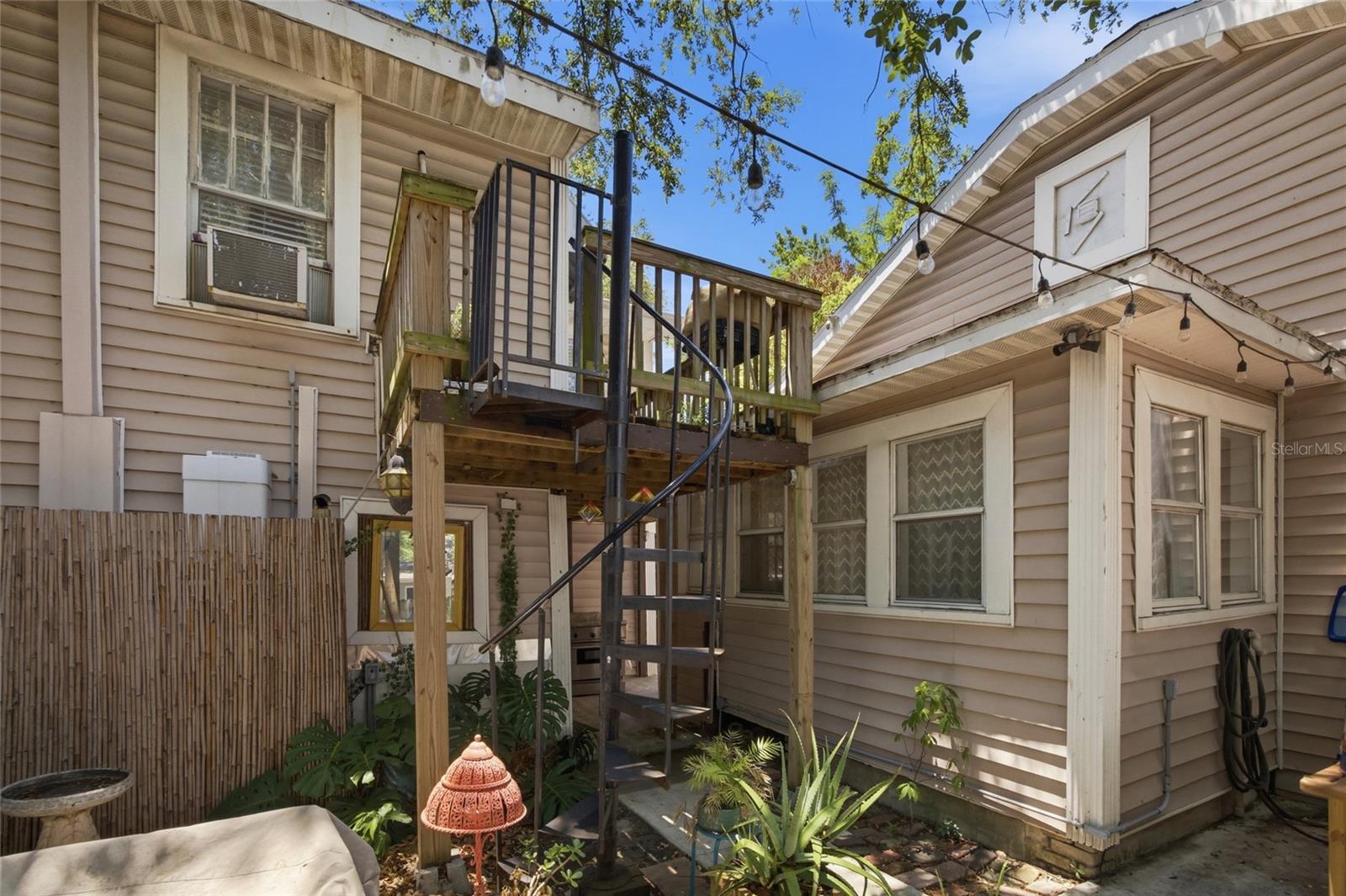 905 E 22ND AVE, TAMPA, FL, 33605