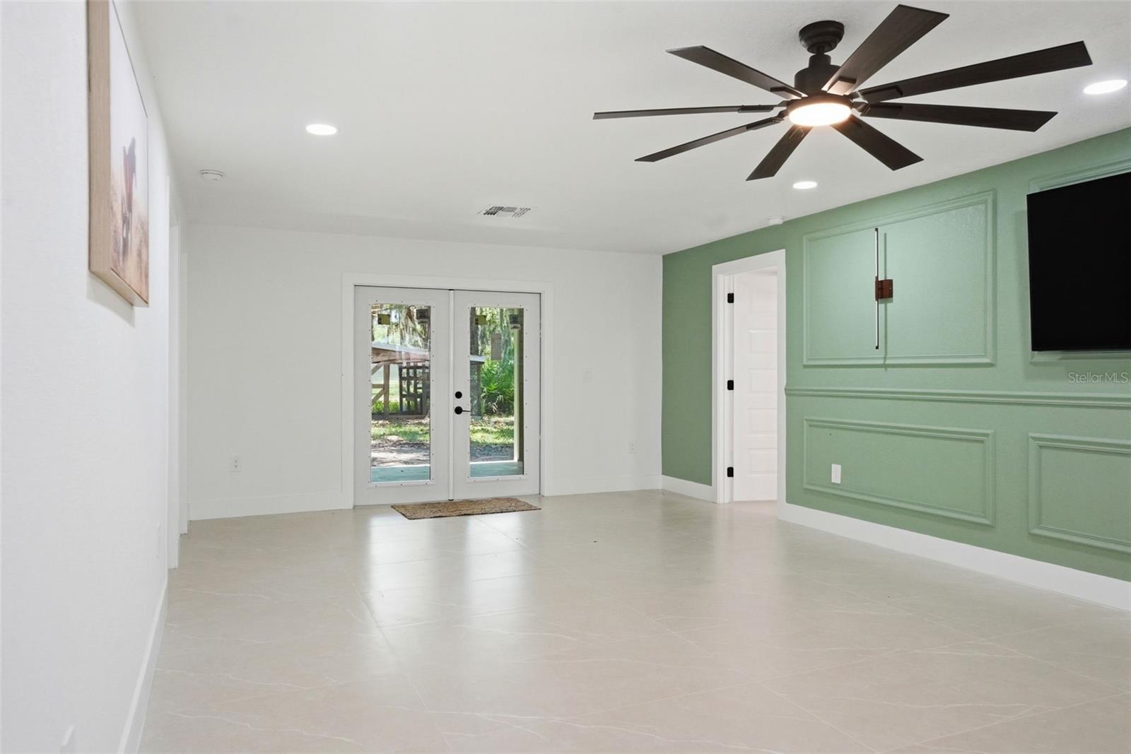 9900 W RIVERWOOD DR, CRYSTAL RIVER, FL, 34428