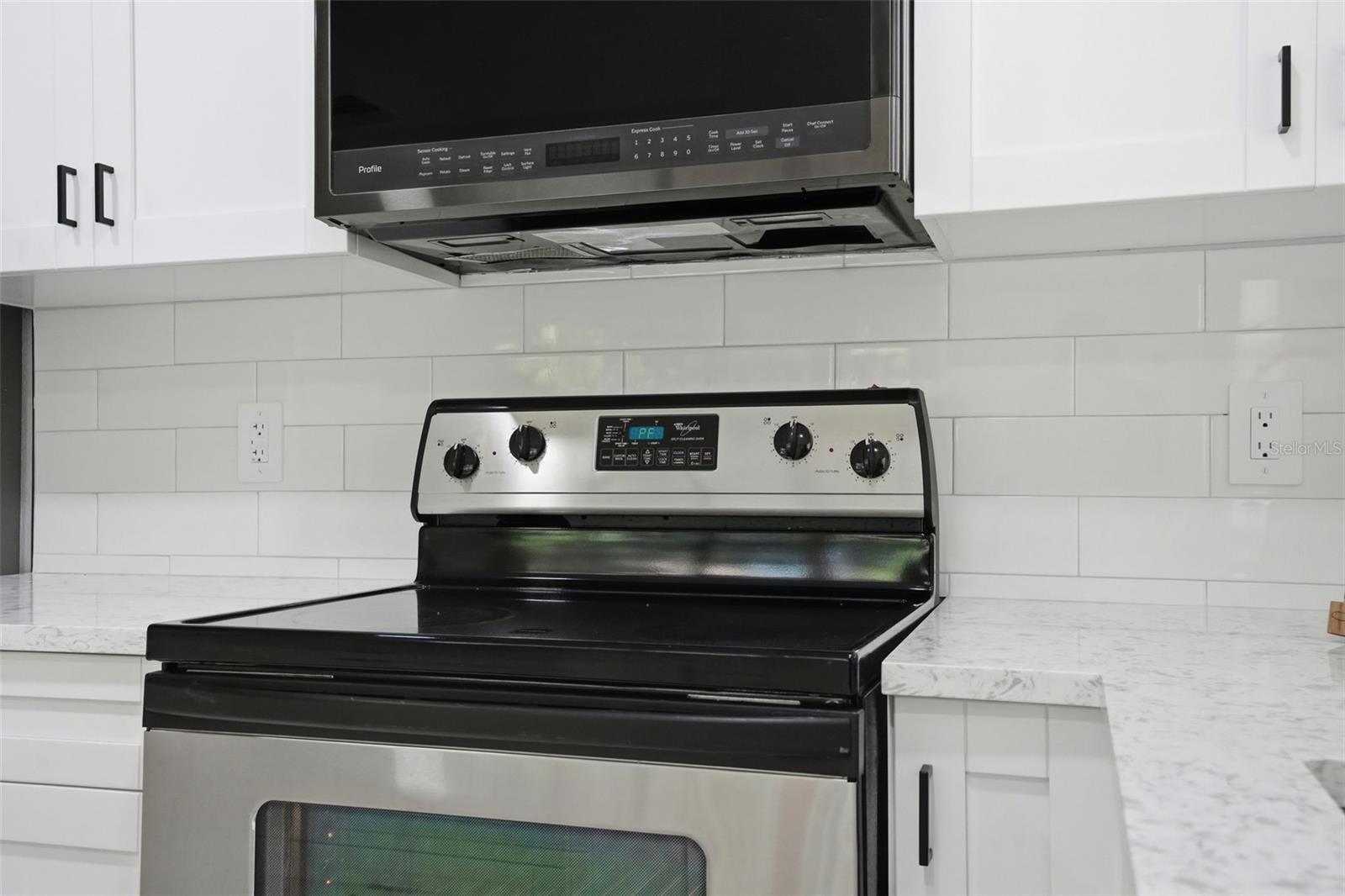 9900 W RIVERWOOD DR, CRYSTAL RIVER, FL, 34428