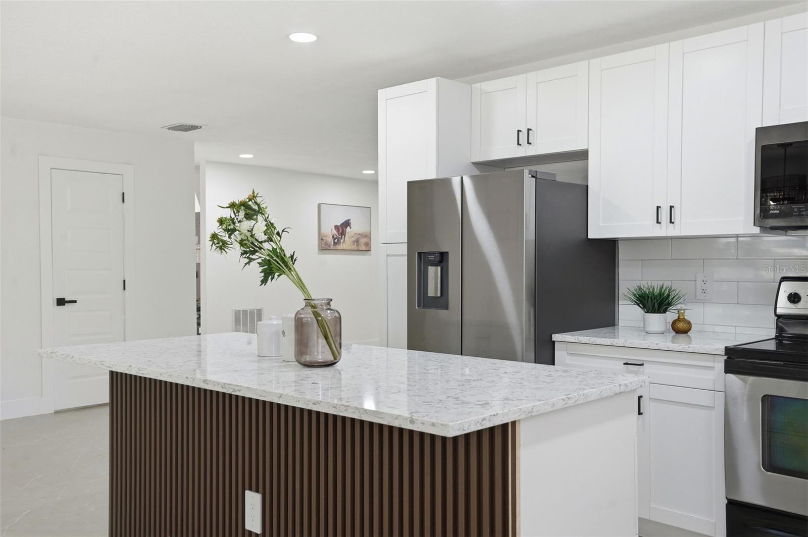 9900 W RIVERWOOD DR, CRYSTAL RIVER, FL, 34428