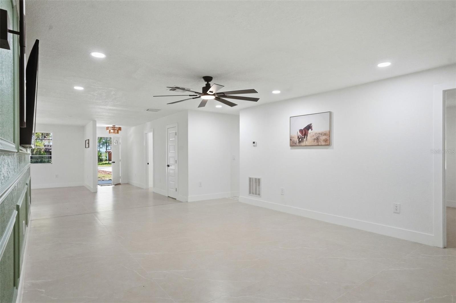 9900 W RIVERWOOD DR, CRYSTAL RIVER, FL, 34428