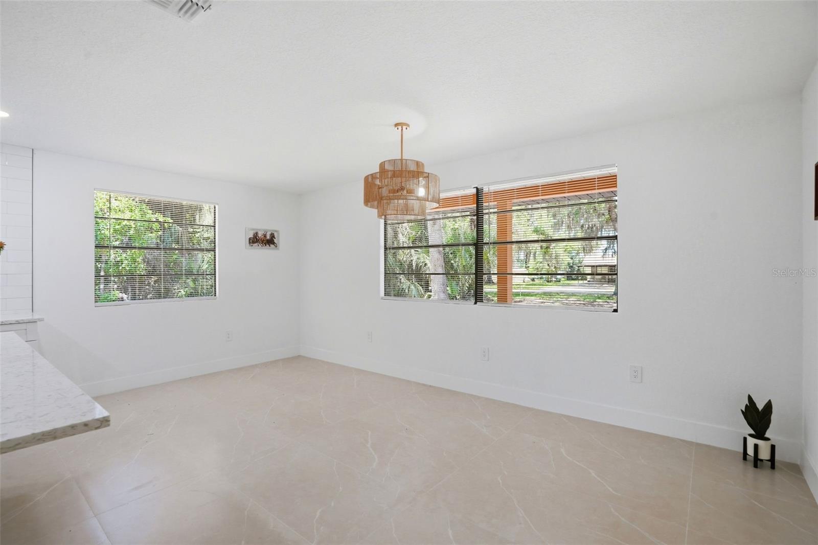 9900 W RIVERWOOD DR, CRYSTAL RIVER, FL, 34428