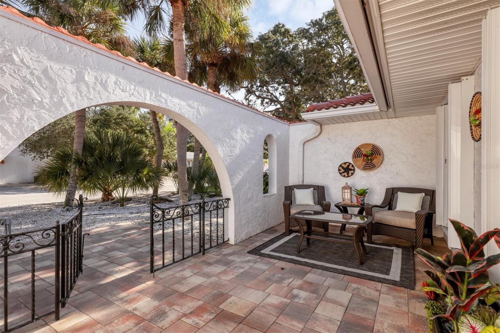 726 BIRDSONG LN, SARASOTA, FL, 34242