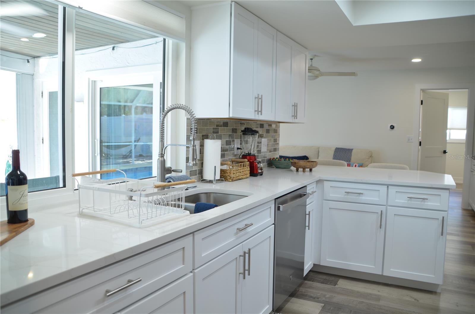 726 BIRDSONG LN, SARASOTA, FL, 34242