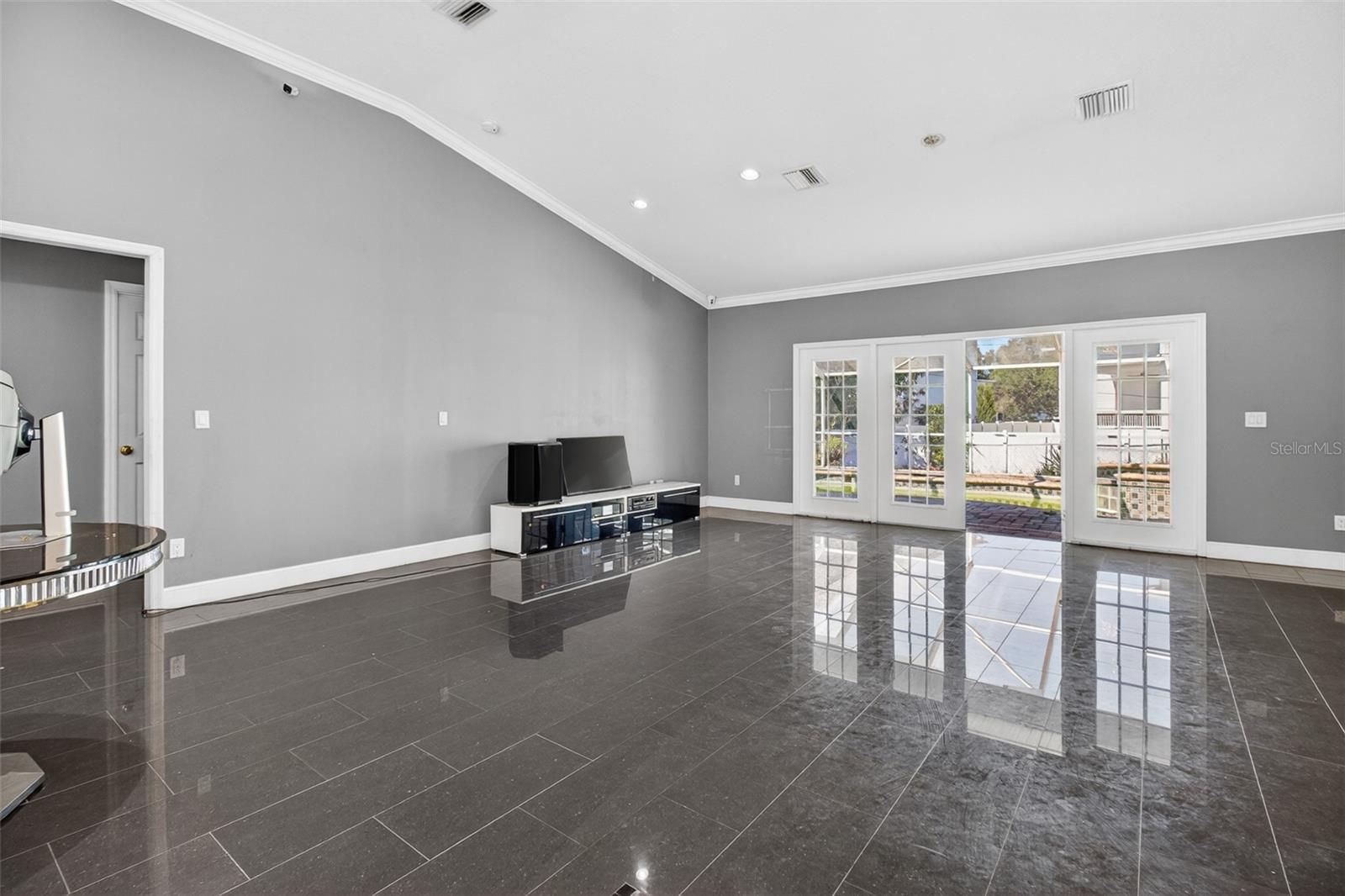 6310 PERSHING ST NE, ST PETERSBURG, FL, 33702