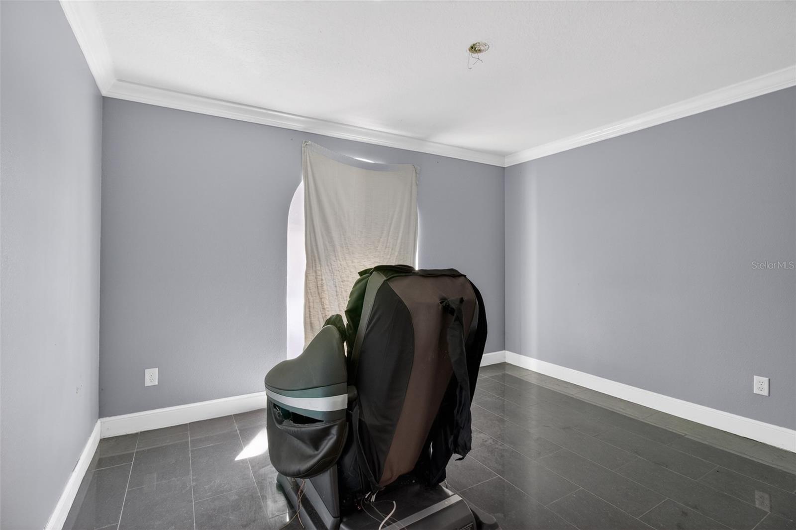 6310 PERSHING ST NE, ST PETERSBURG, FL, 33702