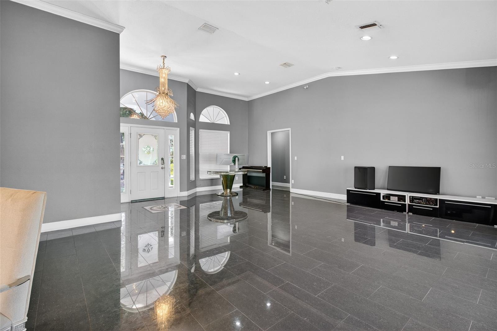 6310 PERSHING ST NE, ST PETERSBURG, FL, 33702