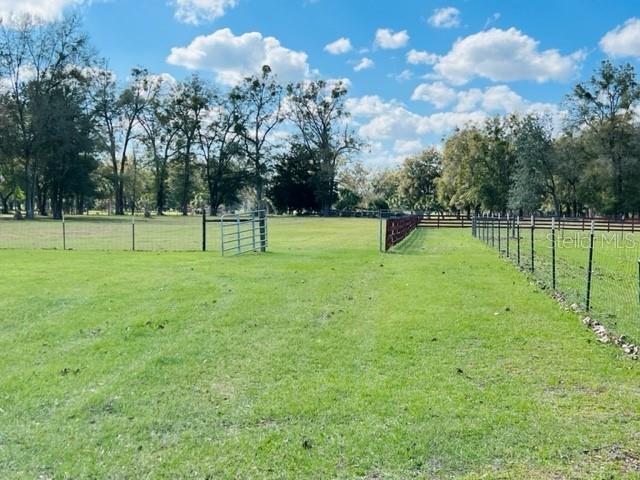 10 SW 50TH AVE, BELL, FL, 32619