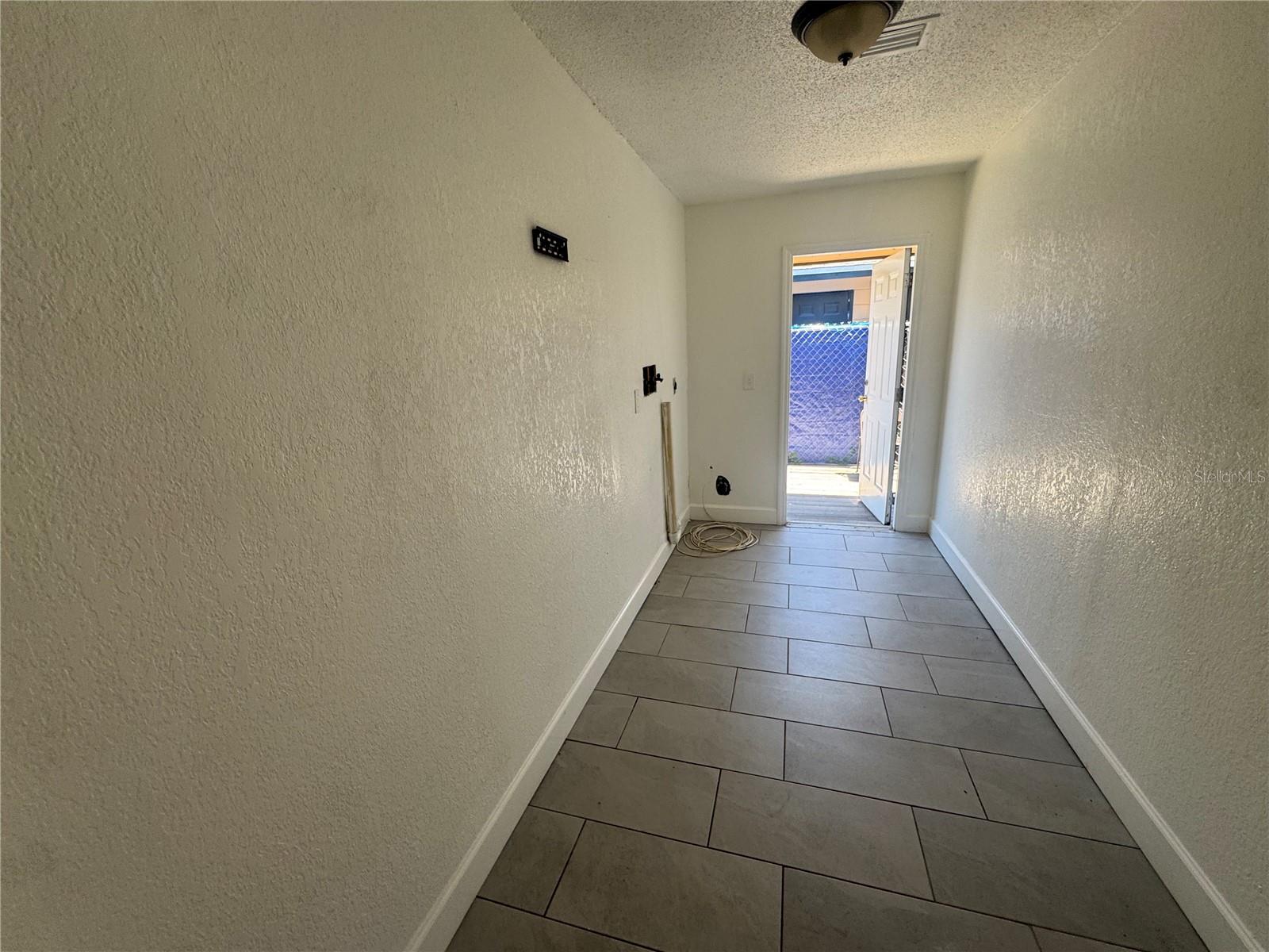 6619 S WEST SHORE BLVD #A, TAMPA, FL, 33616