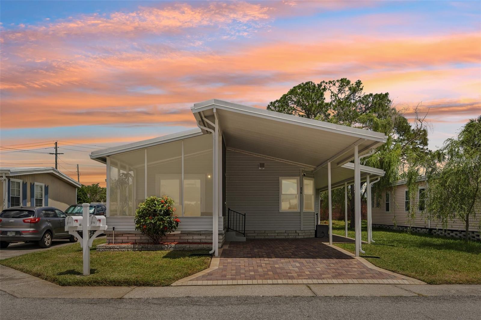 276 PELICAN DR N, OLDSMAR, FL, 34677