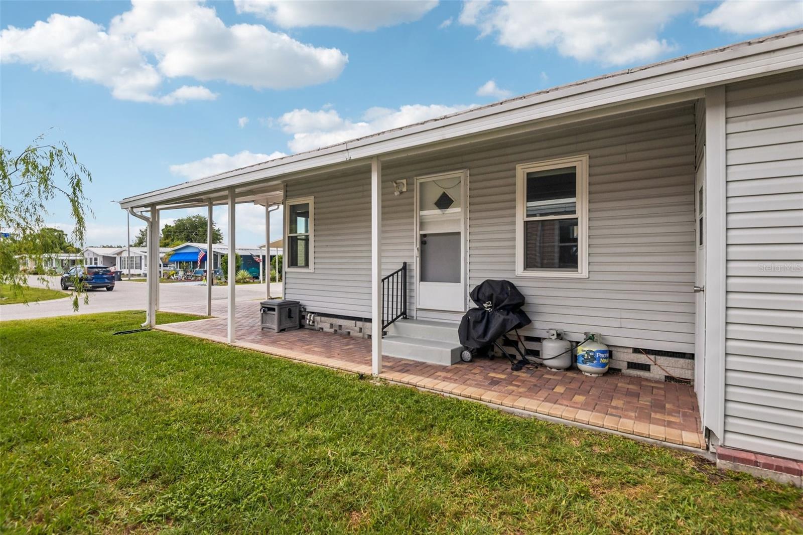 276 PELICAN DR N, OLDSMAR, FL, 34677