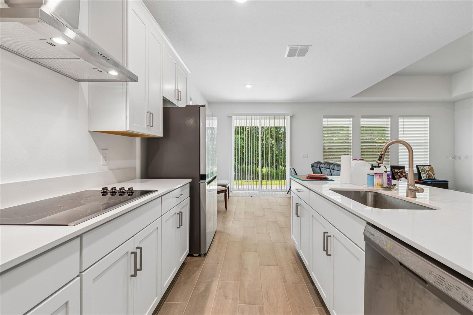 18542 SERENE LAKE LOOP, LUTZ, FL, 33548