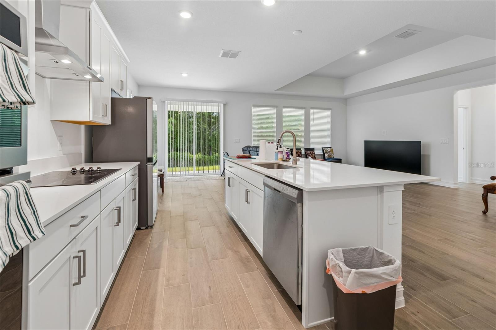 18542 SERENE LAKE LOOP, LUTZ, FL, 33548