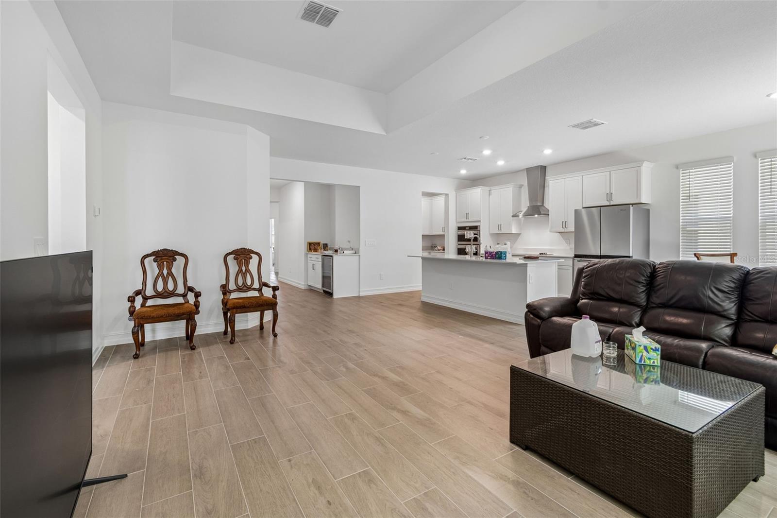 18542 SERENE LAKE LOOP, LUTZ, FL, 33548